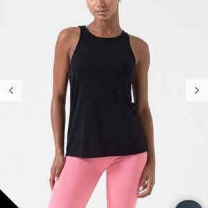 Nux open back sleeveless shirt large